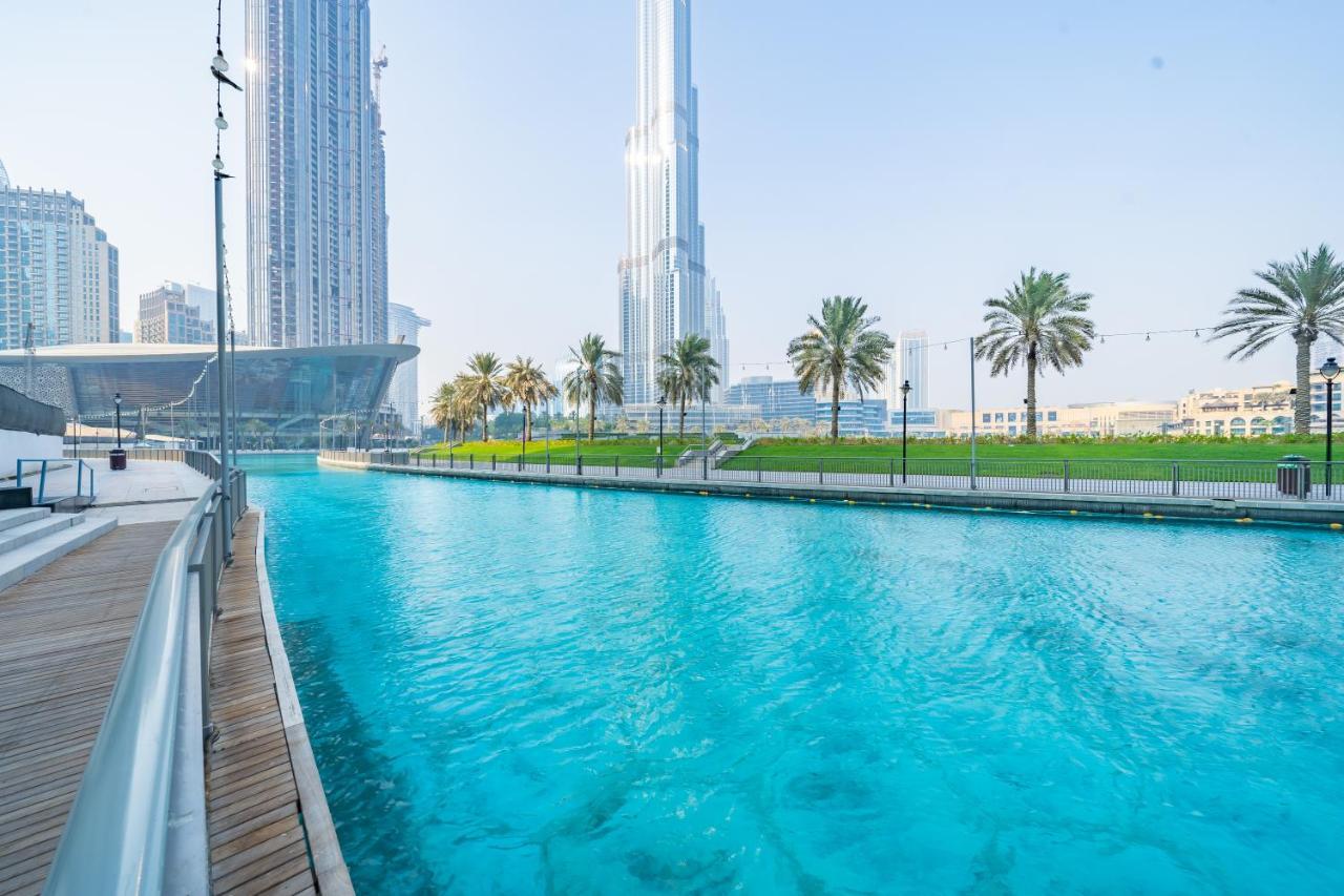 Stylish Apartment With Partial Burj Khalifa View Dubai Bagian luar foto