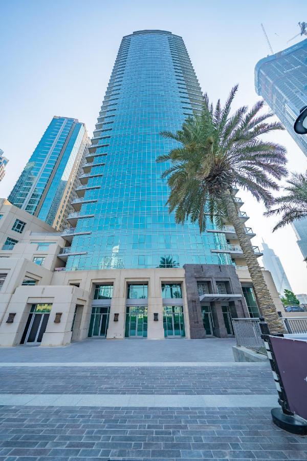 Stylish Apartment With Partial Burj Khalifa View Dubai Bagian luar foto